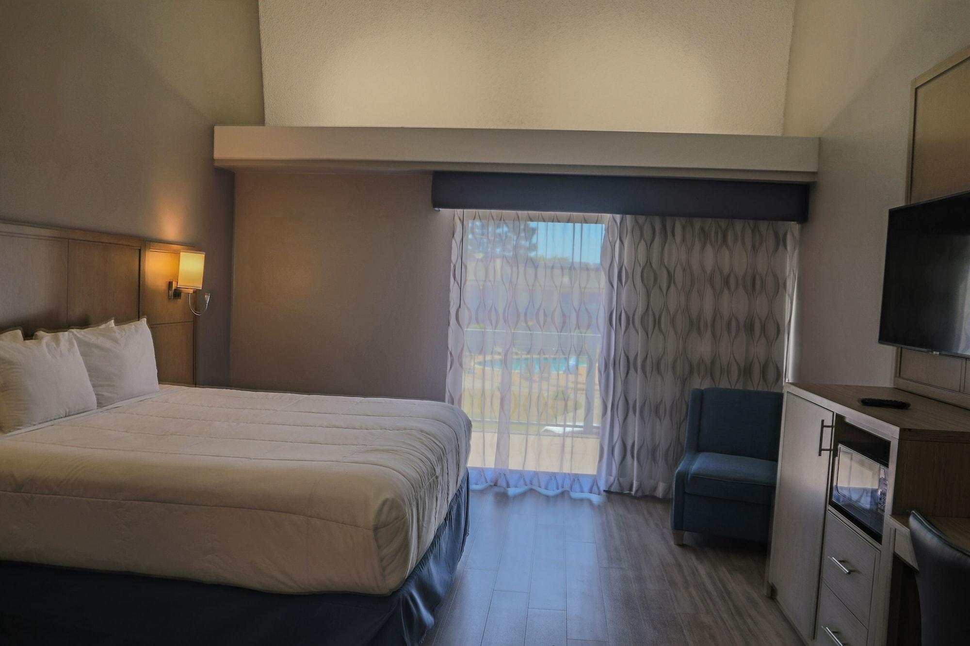 Days Inn By Wyndham Redwood City Bagian luar foto