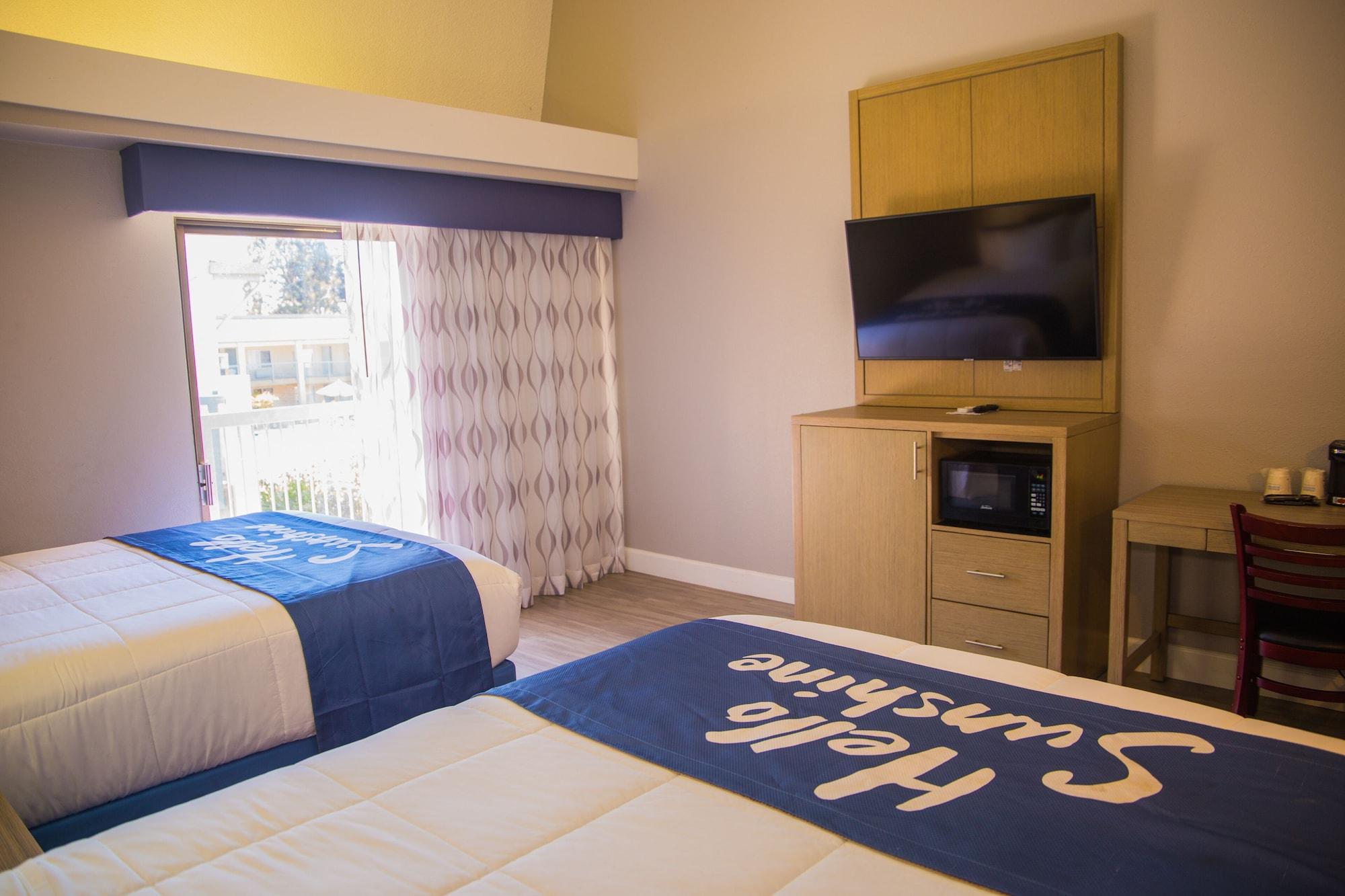 Days Inn By Wyndham Redwood City Bagian luar foto